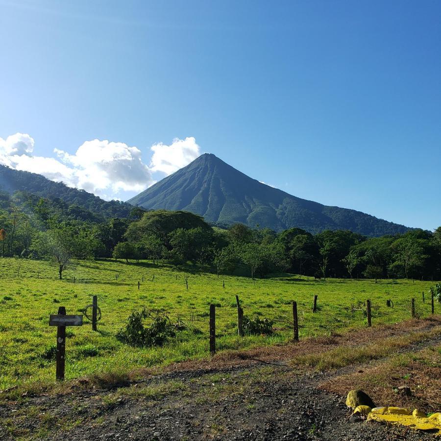 Flora Glamping De Abuela Villa La Fortuna Exterior photo